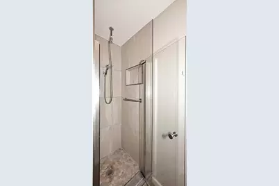 10002 W Tarrytown Avenue, Sun City, AZ 85351 - Photo 17