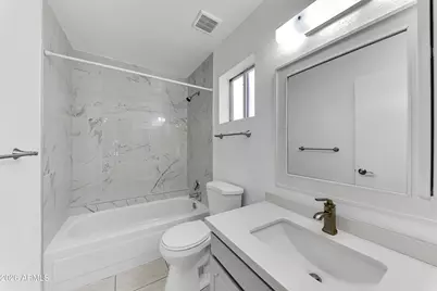 18823 N 33rd Drive, Phoenix, AZ 85027 - Photo 17