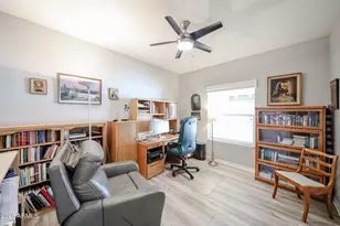 3901 E Pinnacle Peak Rd, Phoenix, AZ 85050 - Photo 17