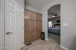 3901 E Pinnacle Peak Rd, Phoenix, AZ 85050 - Photo 27