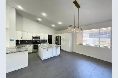 2670 E Hulet Drive, Chandler, AZ 85225 - Photo 13