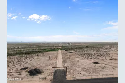 30700 N 259th Avenue #-, Wittmann, AZ 85361 - Photo 3