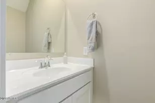 2268 W Laurie Ln, Phoenix, AZ 85021 - Photo 11