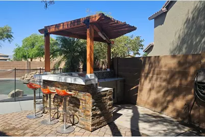2224 W Harwell Road, Phoenix, AZ 85041 - Photo 11