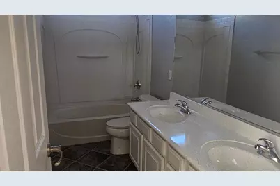 2224 W Harwell Road, Phoenix, AZ 85041 - Photo 5