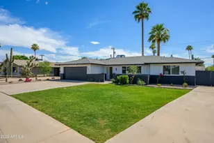3422 S Terrace Rd, Tempe, AZ 85282 - Photo 37