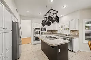 1124 N Robin Ln, Mesa, AZ 85213 - Photo 7