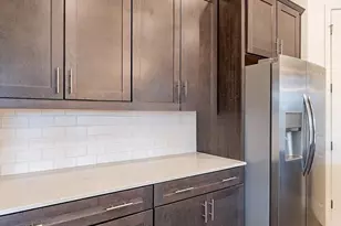 2811 W Pollack St, Phoenix, AZ 85041 - Photo 11