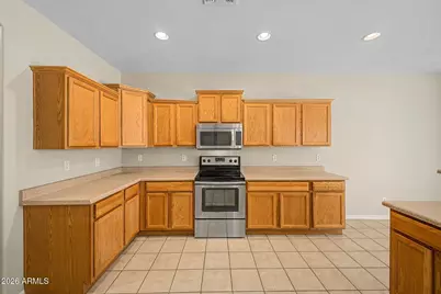 13665 W Crocus Drive, Surprise, AZ 85379 - Photo 11