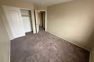 24642 N 36th Ave, Glendale, AZ 85310 - Photo 17