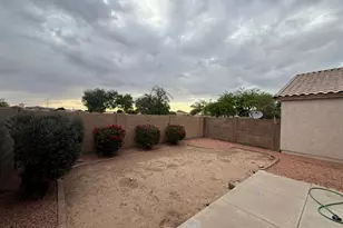 24642 N 36th Ave, Glendale, AZ 85310 - Photo 21