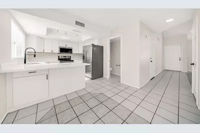 18612 N 4th Drive, Phoenix, AZ 85027 - Photo 5