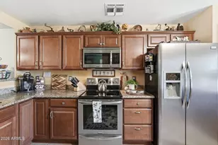 1086 E Arabian Dr, Gilbert, AZ 85296 - Photo 13