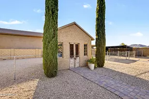 806 W Desert Ranch Rd, Phoenix, AZ 85086 - Photo 59