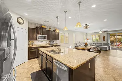 12032 W Via Del Sol Court, Sun City, AZ 85373 - Photo 9