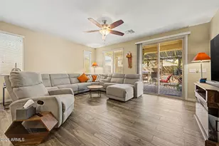 12032 W Via Del Sol Ct, Sun City, AZ 85373 - Photo 11