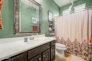 12032 W Via Del Sol Ct, Sun City, AZ 85373 - Photo 17