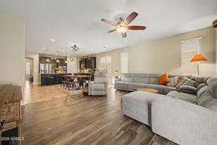 12032 W Via Del Sol Ct, Sun City, AZ 85373 - Photo 11