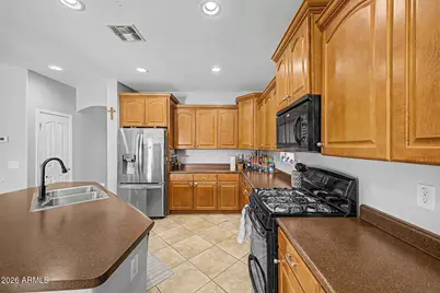 2910 S 88th Avenue, Tolleson, AZ 85353 - Photo 9