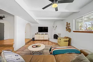 12019 N 28th St, Phoenix, AZ 85028 - Photo 9