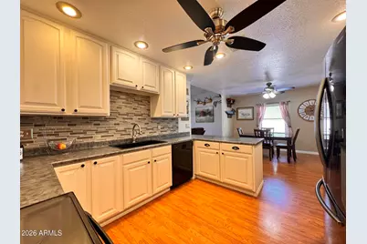 11202 W Winslow Avenue, Tolleson, AZ 85353 - Photo 13