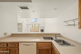 2019 W Lemon Tree Pl, Chandler, AZ 85224 - Photo 7