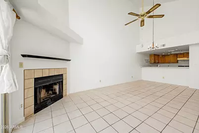 2019 W Lemon Tree Place #1145, Chandler, AZ 85224 - Photo 3