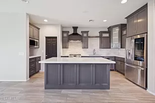 18151 W Carlota Ln, Surprise, AZ 85387 - Photo 9