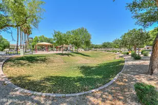 1500 S Owl Dr, Gilbert, AZ 85296 - Photo 29