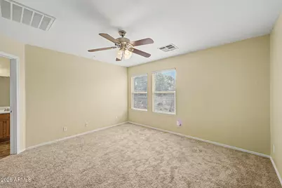 8776 W Dreyfus Drive, Peoria, AZ 85381 - Photo 5