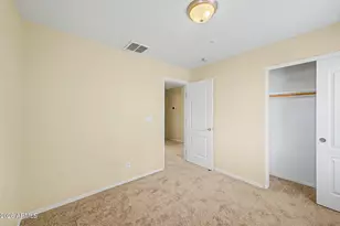 8776 W Dreyfus Dr, Peoria, AZ 85381 - Photo 19