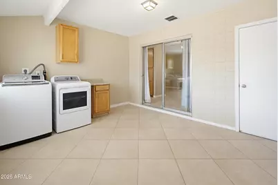 11002 W Connecticut Avenue, Sun City, AZ 85351 - Photo 19
