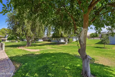18835 N Mayan Drive, Sun City, AZ 85373 - Photo 23