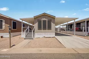 1363 N Plaza Dr, Apache Junction, AZ 85120 - Photo 1