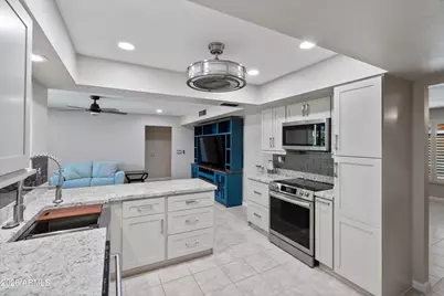 13226 W Pomegranate Drive, Sun City West, AZ 85375 - Photo 9