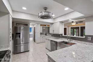 13226 W Pomegranate Dr, Sun City West, AZ 85375 - Photo 11