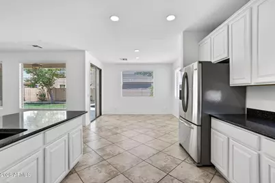 6312 S 68th Avenue, Laveen, AZ 85339 - Photo 9
