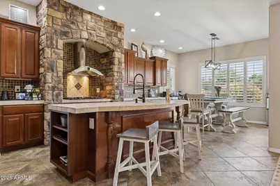837 E Torrey Pines Place, Chandler, AZ 85249 - Photo 9
