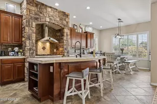 837 E Torrey Pines Pl, Chandler, AZ 85249 - Photo 9