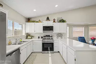 11222 N 77th Ave, Peoria, AZ 85345 - Photo 13