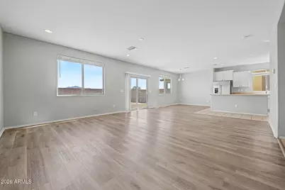 10555 W Crown King Road, Tolleson, AZ 85353 - Photo 9