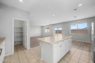 10555 W Crown King Rd, Tolleson, AZ 85353 - Photo 15