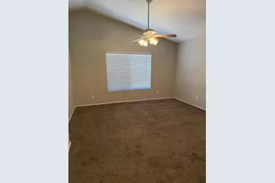5758 W Drake Court, Chandler, AZ 85226 - Photo 9