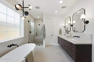 4020 N 32nd Way, Phoenix, AZ 85018 - Photo 13