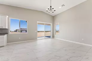 37761 W Montecito Ave, Tonopah, AZ 85354 - Photo 19