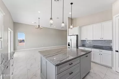 37761 W Montecito Avenue, Tonopah, AZ 85354 - Photo 11