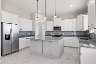 37761 W Montecito Ave, Tonopah, AZ 85354 - Photo 3