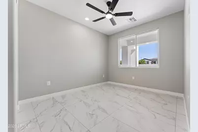 37761 W Montecito Avenue, Tonopah, AZ 85354 - Photo 33