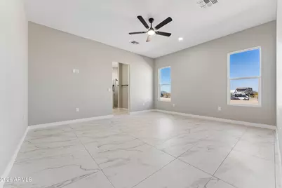 37761 W Montecito Avenue, Tonopah, AZ 85354 - Photo 21