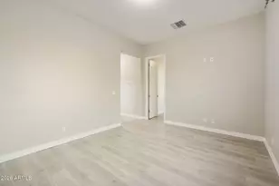 1512 W Ardmore Rd, Phoenix, AZ 85041 - Photo 37